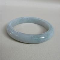 ราคา กำไลหยกพม่า Jadeite type A ขนาดวงใน 58.1mm กว้าง 12mm ทรงกลมท้องแบน สวมใส่ได้ทุกเพศ (29029018387)