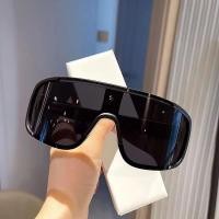 ราคา แว่นตากันแดด UV400 สำหรับขี่จักรยานและใช้กลางแจ้ง ออกแบบมาเพื่อกันลม และเหมาะทั้งผู้ชายและผู้หญิง (49455053553)