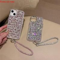 ราคา หรูหราแฟชั่น Full Bling คริสตัลเพชรสายคล้องสร้อยข้อมือสําหรับ iPhone 16 15 14 13 12 11 Pro Max (29334437033)