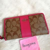 ราคา Coach f54630 khaki magenta (854000285)