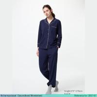 ราคา USED Uniqlo AIRism - Navy Blue Shirt | เสื้อเชิ้ตสีกรมท่า สีขาว แอริซึม แขนยาว คอปก เสื้อนอน ทรงใหญ่ สาวอวบ แท้ มือสอง (41378123428)