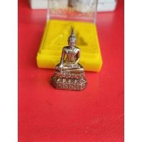 ราคา พระพุทธสุโขทัยเทวาพิทักษ์เนื้อเงินชุบสามกษัตริย์ องค์หมายเลข 2117 วัดไตรมิตรวิทยารามพุทธาภิเษกเมื่อพ.ศ 2548 (24772753238)
