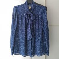 ราคา เสื้อเชิ้ต​ผูกโบว์​ลายน้ำเงินขาว​ Michael Kors (2725672177)