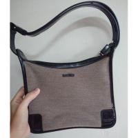 ราคา SALEกระเป๋าสะพายgucci แท้วิทเทจรุ่นหายาก มือสอง​ใช้ไป2ครั้ง พร้อมถุงผ้า งานแท้เก่าเก็บนานแต่สภาพดี (2609493823)