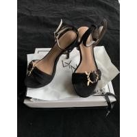 ราคา รองเท้าส้นสูง LYN สีดำ size 35 (3176347273)