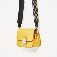 ราคา ZARA CROSSBODY BAG WITH FLORAL STRAP ของแท้ (878212597)