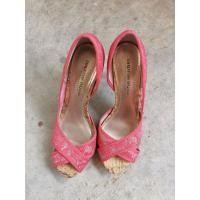 ราคา รองเท้าส้นสูง Christian Siriano มือสอง (19008980307)