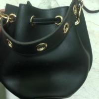 ราคา กระเป๋าแฟชั่นสะพายข้าง มือสอง ทรงขนมจีบ ราคา 60 บาท (6648601859)