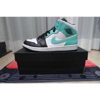 ราคา รองเท้า Nike air jordan 1 mid - White/ Tropical Size 10US (19828755266)