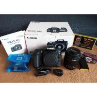ราคา กล้อง Canon dslr 80d สภาพนางงาม อดีต0 พร้อมเลนส์ 18-55 Stm แบต2ก้อน มีไวไฟ จอพับได้ อปก.แท้ครบกล่อง ตามภาพ ชัต (8644949969)