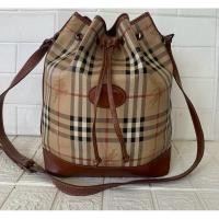ราคา Burberry Bucket Vintage แท้ ทรงจีบ มือสอง (26715495183)