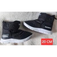 ราคา ✨️ รองเท้าเด็กมือ 2 แบรนด์แท้  paperplanes (26056284227)