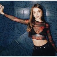 ราคา (พร้อมส่ง) Calvin Klein - crop top (3856042418)