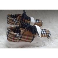 ราคา ไซส์ 38 รองเท้าแบรนด์เนมมือสอง Burberry Sneakers สวยกริบ (15692237079)