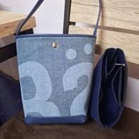 ราคา มือสอง สภาพดีมาก กระเป๋าผ้ายีนส์ เดนิม movement Denim งานเทียบ 1:1 ฟรีกระเป๋าจัดระเบียบ กระเป๋าผ้า สะพายข้าง ทรงถัง (24139549988)