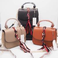 ราคา ❌️SOLD❌️ CHARLES & KEITH SCARF BUCKLE HANDBAG (1152604920)