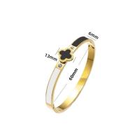 ราคา กำไลข้อมือดอกไม้ 4 แฉก กำไลดอกไม้นำโชค กำไลทองคำ 18k (27073199547)