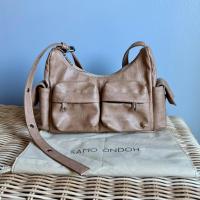 ราคา กระเป๋า Samo Ondoh Pocket Mug sz.M สี Brown Sugar แท้100% *Like New* (49352822692)