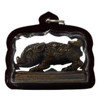 ราคา พญาหมูพลิกแผ่นดิน หมูเขี้ยวแก้ว หลวงปู่กาหลง เขี้ยวแก้ว วัดเขาแหลม จ.สระแก้ว (40672530745)