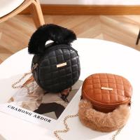 ราคา กระเป๋าสะพายไหล่ โซ่ กระเป๋าแฟชั่น สำหรับผู้หญิง สะพายข้าง BB00412 (25505042531)