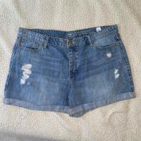 ราคา กางเกงยีนส์ขาสั้น Gap (เอว38) มือสอง (24744206836)