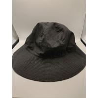 ราคา KENZO Bucket Hat Black/Flower Size 57 cm ใส่ได้สองด้าน (26518725694)