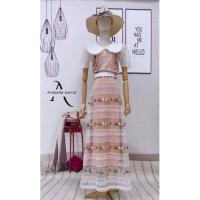 ราคา ชุดงานบุญ เซทเสื้อ+กระโปรง งานปักทั้งตัวมือ 1 (M)(XL) ป้าย Arabella (22736907234)