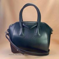 ราคา กระเป๋า Givenchy Antigona (23933041917)