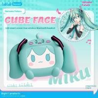 ราคา BiliBiliGoods Hatsune Miku Touch Screen Interactive Wireless Bluetooth หูฟังแบบครอบหูรูปลูกบาศก์พร้อมหน้าจอ LCD (41854277239)