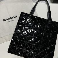 ราคา used BaoBao 6x6 กระเป๋า BaoBao มือสอง สภาพใช้งาน ของแท้ 100% (11281327469)