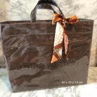 ราคา ถุงเคลือบพลาสติก กระเป๋าลดโลกร้อน ทำจากถุงLouis Vuitton แท้ (2263020690)