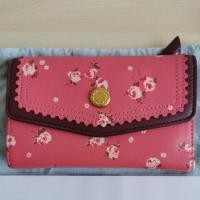 ราคา Cath​ kidston​ leather​ medium​ wallet (4517036253)