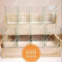 ราคา ชั้นวางพร้อมโหลปลากัด ขนาด4×4×6 8ใบ *(พร้อมส่ง)* (5842748883)