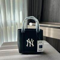 ราคา พร้อมส่ง ของแท้ กระเป๋า MLB Basic Mini Tote NY Bag (29910593414)