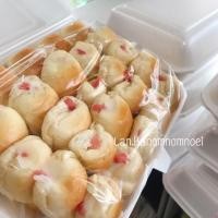 ราคา ขนมปังแลบลิ้น ครูต้อยเบเกอรี่ **กล่องโฟม 50 ชิ้น** กดสั่งไว้ได้เลยจ้า (2704290582)