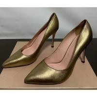 ราคา รองเท้าส้นสูง 3 นิ้ว รองเท้าส้นสูงสีทอง งานแบรนด์ ส้นสูงออกงานราตรี Size 38 มือสองสภาพดี (47850707235)