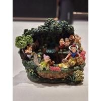 ราคา (มือสอง) Snowwhite Fountain Figurine [no box] (29620489559)