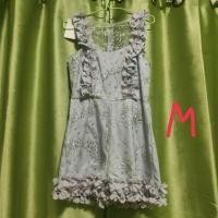 ราคา จั้มสั้นสีเทา SM ทรงสวย ป้ายบนงานมือ 1 (14463197371)