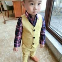 ราคา ชุดสูทกั๊ก (เสื้อ+กางเกง) (175415899)