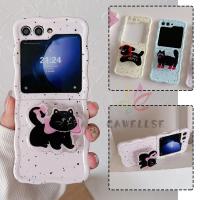 ราคา ครีม Storm Point น่ารักแมวสุนัข Kickstand Soft TPU ขอบหยักปลอก Samsung Galaxy Z Flip 6 Z Flip 5 Z Flip 4 Z Flip 3 Slim กันกระแทกกลับกรณี Flip6 Flip5 (29955301255)