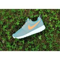 ราคา Nike Roshe Run แท้ 100% (70199421)