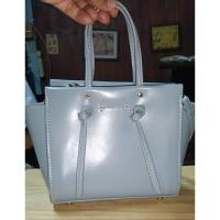 ราคา กระเป๋ามือสอง ZARA สีฟ้า พร้อมส่ง (26933853991)