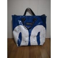 ราคา Freitag Leland มือ 2 ของแท้ (4672961247)