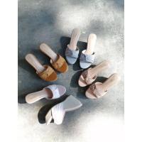 ราคา รองเท้าส้นเตารีด 3.5 นิ้ว (9202845788)