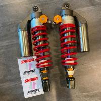 ราคา โช๊คตัวจบราม 53แบรนด์ SHOWA แกนรุ้ง สปริงแดงสด ใส่ตรงรุ่น Pcx150-160/Nmax/Xmax 320mm. (20580825862)