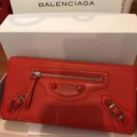 ราคา กระเป๋าตังค์ใบยาว Balenciaga (ของแท้ มือสอง สภาพดี) หนังแท้ (มีตำหนิ หมุดถลอก 1 อัน) (1117449973)