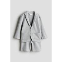 ราคา H&M(เอชแอนด์เอ็ม) เซ็ตแจ็คเก็ตออกงานผ้าปิเก้และกางเกงขาสั้น เด็กผู้ชาย 1228003_3 (29776625539)