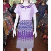 ราคา เดรสผ้าไหมแพรทอง แต่งผ้าทอลายมัดหมี่ สีม่วง (7800767406)