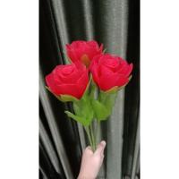 ราคา ดอกกุหลาบประดิษฐ์จากผ้าใยบัวขายเป็นดอกค่ะ (15723829931)