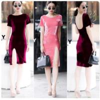 ราคา เดรสกำมะหยี่สีแดงเว้าหลัง รวมส่ง (5559570288)